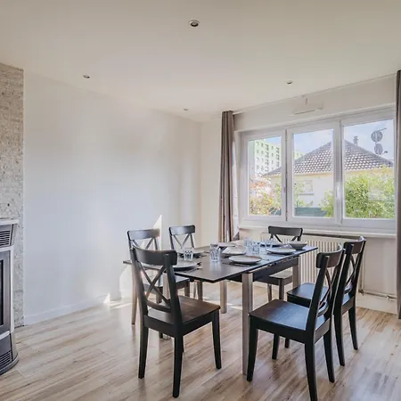 Semesterbostad Maison Lingo - Salle Cinema, Trampoline, Bbq Strasbourg