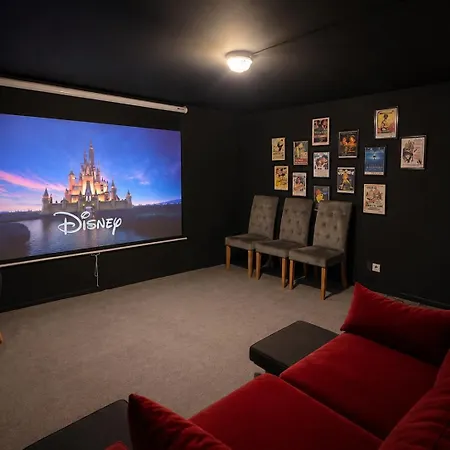 Maison Avec Salle Cinema Proche Europa-park &