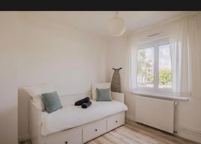 Maison Avec Salle Cinema, Terrasse, Jardin, Trampoline & Bbq Proche Tatil Evi Strazburg