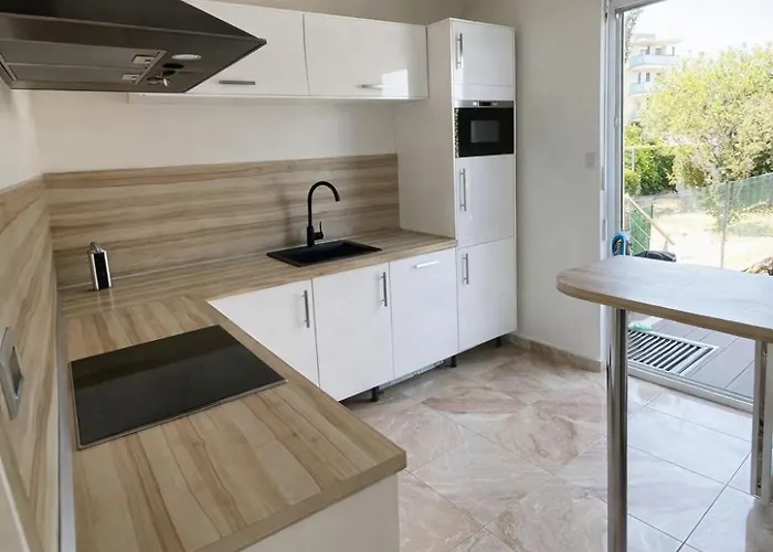 Maison Avec Salle Cinema, Terrasse, Jardin, Trampoline & Bbq Proche Semesterbostad *