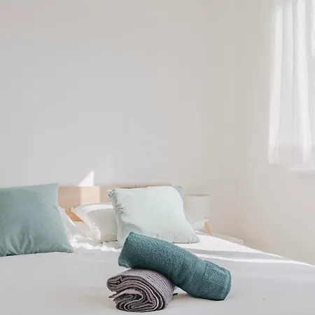 Maison Lingo - Salle Cinema, Trampoline, Bbq *